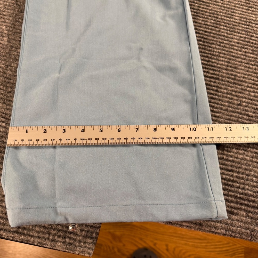 Fabletics Womens Light Blue V-Neck Scrub Top One Pocket and pants set like new - Picture 11 of 16